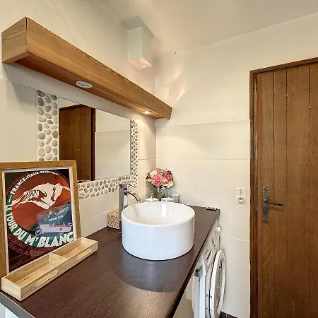 Studio Combloux, 1 Piece, 4 Personnes - Fr-1-560-111 Apartment
